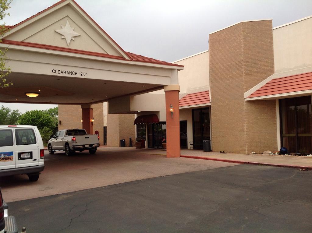 Wyndham Garden Amarillo Hotel Exterior foto